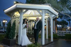 Las Vegas Weddings Wedding In Vegas Chapel Of The Flowers Gazebo Gazebo Wedding Las Vegas Wedding Chapel