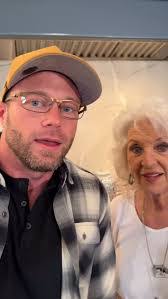 Bliseira Mulero's Instagram, Twitter & Facebook