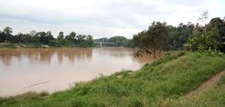 Sungai yang terletak di provinsi riau ini memiliki panjang sekitar 500 km. Sungai Pahang Wikipedia Bahasa Melayu Ensiklopedia Bebas