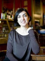 Pulitzer'e aday gösterilen elif batuman, bu kitabı yazması gereken asıl kitap olarak. Budala Elif Batuman
