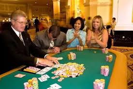 Are there people who actually make a living gambling? - Quora