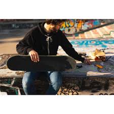 Griptape is the gritty layer that makes it easier for your shoes to grip a skateboard deck. Skateboard Griptape Selbstklebend Oxelo Decathlon