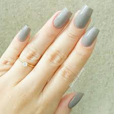 Grey is a classy color that looks good with both casual and formal wear. 30 Gorgeous Grey Nails To Keep You In Style Nail Design Ideaz