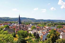 Das kleinste der flächenländer und hinsichtlich der einwohnerzahl mit knapp einer million das zweitkleinste land (nach bremen). Stadte Tourismus Zentrale Saarland
