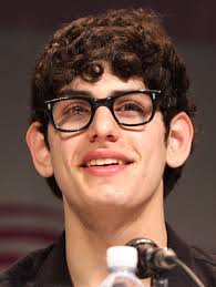 Fan Casting Matt Bennett As Robbie Shapiro In Victorious Revival On Mycast