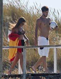 David carreira has not been previously engaged. Carolina Loureiro E David Carreira Apanhados Na Praia Holofote