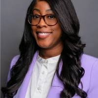 Shanel Carter's Instagram, Twitter & Facebook