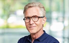 Thomas Kampmann's Instagram, Twitter & Facebook