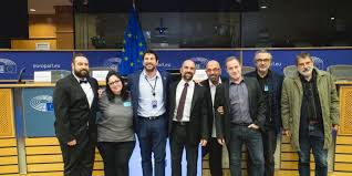 Όλες οι ειδήσεις, τα τελευταία νέα και η επικαιρότητα από το πιο αποκαλυπτικό ειδησεογραφικό site. Otan O Dhmhtrhs Lignadhs Symmeteixe Se Ekdhlwsh Toy Syriza Sthn Eyrwboylh Politikh Iefimerida Gr