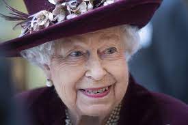 Queen Elizabeth Ii Geizkragen Im Palast Sie Werden Mit Billig Frass Abgespeist News De