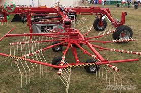 Diesen heuwender hatte ich zuvor noch nicht gesehen, obwohl ich auf dem lande wohne. Spawex Kreiselschwader Tajfun Zg 800 Rotory Rake 2020 Bialystok Polen Gebrauchte Kreiselheuer Wender Mascus Deutschland