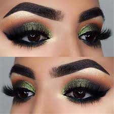 50 Stunning Christmas Green Eyeshadow Makeup Ideas You Must Know Cute Hostess For Modern Women Glittery Eye Makeup Makeup Looks For Brown Eyes Fall Makeup Looks