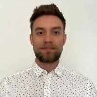 700+ profilů „Marcel“