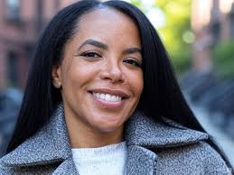 Comparison of old and new sound systems in the 90's rave scene