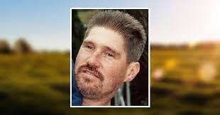 Allen Burleigh's Instagram, Twitter & Facebook