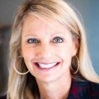 Jody Holt's Instagram, Twitter & Facebook