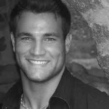 Kyle Hillis (@ElvisKHillis)