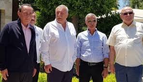 Sedat peker, kandıra f tipi cezaevi'nde tutuklu bulunduğu sırada avukatı olan özge yılmaz evlenmiş ve bir çocuk sahibi olmuştu. Susurluk Jitem Davasinin Akibetini Peker In Konustugu Gun Ogrendiler Boldmedya