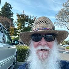 Mayor Chris Robertson, Deputy Mayor Ken Gilbert, and Council Member Kolby  Urban joined city staff and Rep. Paula Stark this morning at Walmart to  help spread Christmas cheer, taking some very deserving