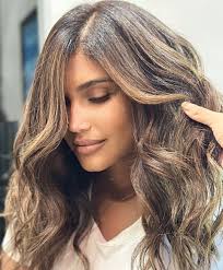 HAIR GLAM by Me, to @thefaria Looks para “PRITI” de @dannocean y @sechmusic  ¡Gracias @thefaria por brillar en este proyecto! Hair: @mary_mayorga_zurita  Make-up: @angelicalvarez_artist Agency: @glamgangmiami #NewVideo #PRITI  #MakeupArtist #glamteam ...