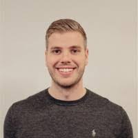 Robin Dahl's Instagram, Twitter & Facebook