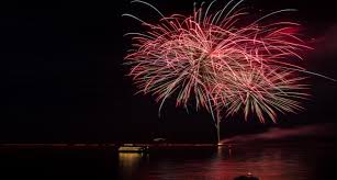Nye Fireworks Celebration St Petersburg Clearwater Fl Dec 31 2019 4 00 Pm