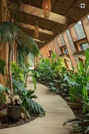 Ich Liebe Diesen Luftigen Gartenweg Wintergarten Earthship Gartenweg Landschaftsbau Fur Kleinen Hinterhof