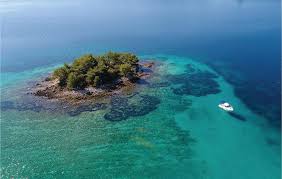 Orebić i okolica broje oko 2.500 stalnih stanovnika, a broj višestruko naraste za vrijeme turističke sezone. Ferienhaus 4 Personen Put Karmen Peljesac Orebic 20250 Orebic 133 Cdp331 Feline Holidays