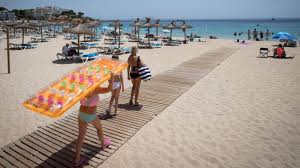 Für mallorca gibt es eine offizielle reisewarnung! Mallorca Co Niemand Kann Urlaub Von Corona Machen Reise Sz De
