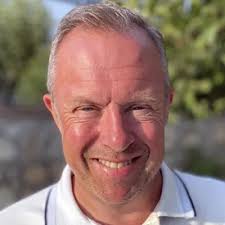 DJ's Chocolate Radio Meet The Team Who Play The Music