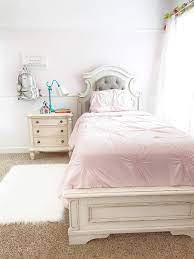 Dear laurel,thank you for the beautiful post about masculine bedrooms. Signature Design By Ashley Realyn Chipped White Twin Upholstered Panel Headboard Walmart Com Walmart Com