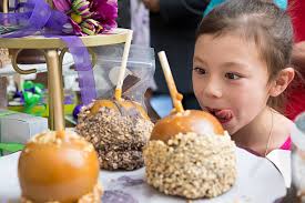 180+ Caramel Apple Plate Stock Photos, Pictures & Royalty-Free Images