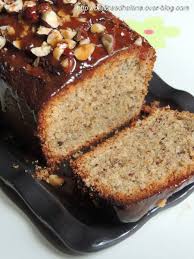 Cake Amande Et Noisette Glacage Caramel Les Delices D Helene Cake Amande Glacage Caramel Gateaux Et Desserts