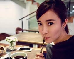 Scroll below and check more details information about current net worth. Linda Lee Makeup Artist Makeupview Co