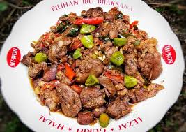 Rebus ati ampela ayam hingga tumis semua bumbu halus hingga harum, kemudian masukkan ati ampela dan kentang. Resep Sambal Goreng Ati Ayam Yang Enak Banget Kreasi Masakan