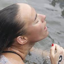 Anna torv is an australian actress. Olasz Anna Vb Ezustermes 25 Kilometeren M4 Sport