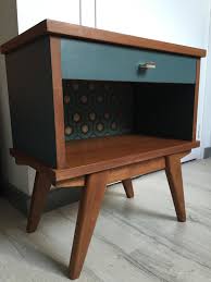 Chevet Vintage Meuble Table De Chevet Vintage Relooking De Mobilier