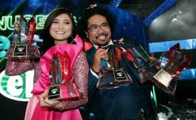 Black dog bone juga tak lupa pada semua. Isteri Cermin Johan Lihat Kelemahan Diri Hiburan Mstar