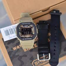 G Shock Square Dw 5610sus 5 Desert Camouflage Throwback From 1983 Casiofan Magazine G Shock Shock Camouflage