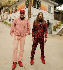 Is It Better to Burn Out Than to Fade Away? in OUTSIDELEFT