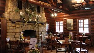 The rustic beauty of the giant city lodge creates an atmosphere that is unparalleled in southern illinois. Historic Lodges In Illinois State Parks Serve As Cozy Getaways