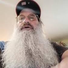 👤 Becky sent you a private message 5 minutes ago "Where are you from?"