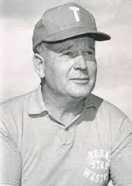 Bobby Dobbs's Instagram, Twitter & Facebook