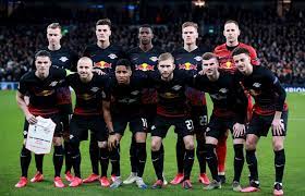 Mit anfahrtsbeschreibung, terminen, neuigkeiten rund um den verein und die nachwuchsmannschaften. Rb Leipzig Boss Nagelsmann Explains Kit Mix Up Vs Spurs Squawka