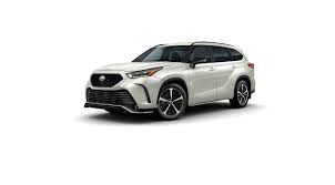 It feels confident on a winding road, and its responsive acceleration is useful for driving around town. 2021 Toyota Highlander Explore At Buyatoyota Com Buy A Toyota