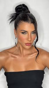 🔥, ., ., Hair: @_rafaelzonfrilli , Make: @studiobrunobissoli , Model:  @isabelapilla , #hairtutorial #maketutorial #challenge #model #makeupbrasil  #hairstyle