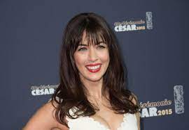 Bfmtv a obtenu de nouvelles images de l'agression. Nolwenn Leroy La Biographie De Nolwenn Leroy Avec Gala Fr