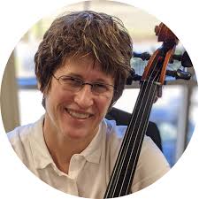 Performing for Poultry: Cellist Sophie Kauer at 18th-Century English  Farmhouse