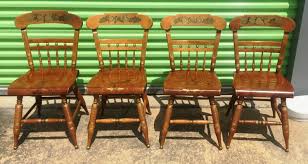 Vintage Ethan Allen Hitchcock Style Pine Dining Chairs Set Of Etsy In 2020 Pine Dining Chairs Dining Chair Set Dining Chairs
