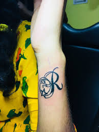 70 Amazing R Letter Tattoo Designs And Ideas Body Art Guru